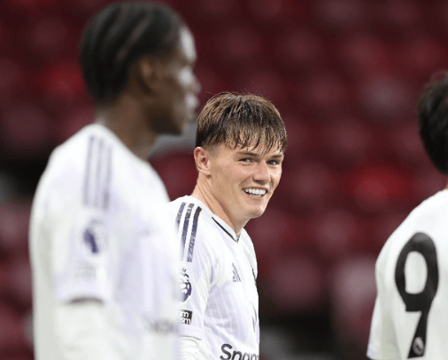 恩尼斯租借, 末段展现出, alt 恩尼斯租借, 末段展现出, alt