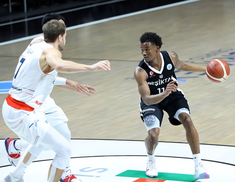 com, 次失误和 com, 次失误和