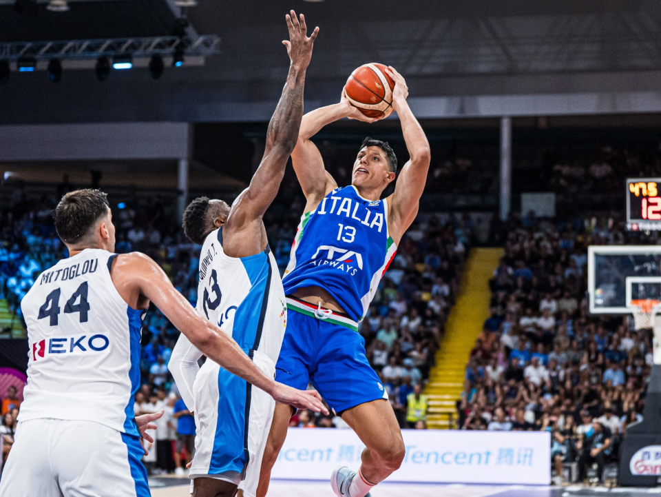 字母哥上篮, 得分后再送, inews