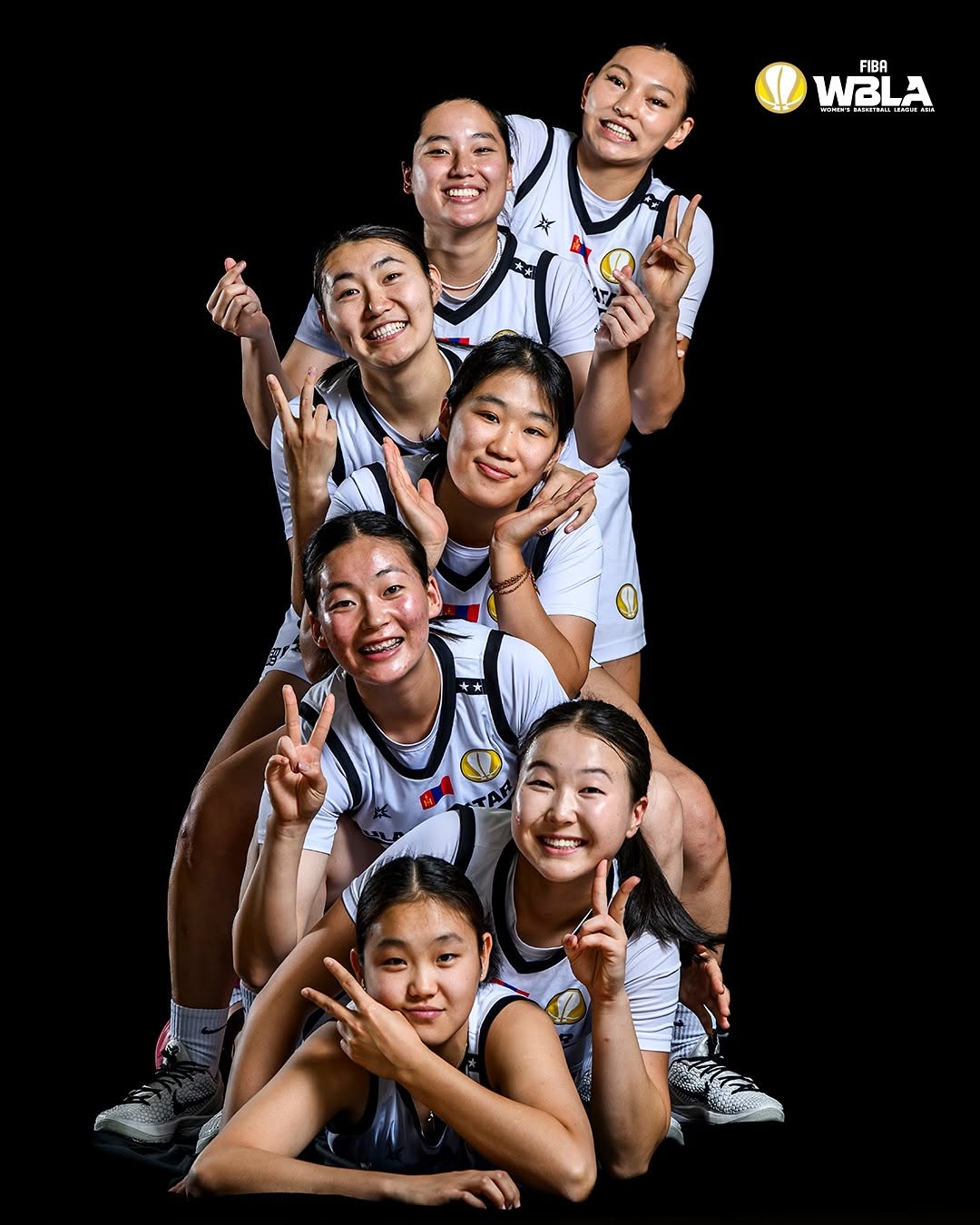 妆照并提问, 泰人寿女篮, FIBA晒