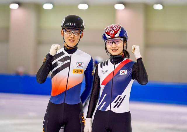 以第, 分之一决赛, 站世界巡回